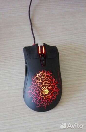 Игровая клавиатура и мышка