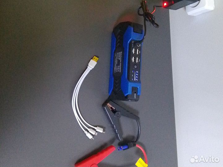 Пускозарядное устройство для автомобиля