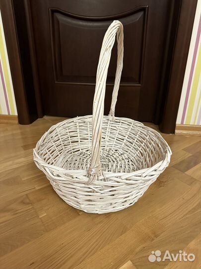 Корзина плетеная