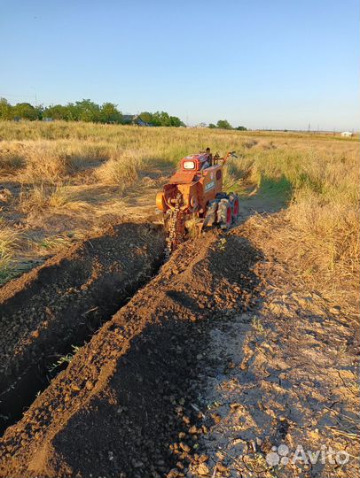 Траншее копатель, бара, грунторез