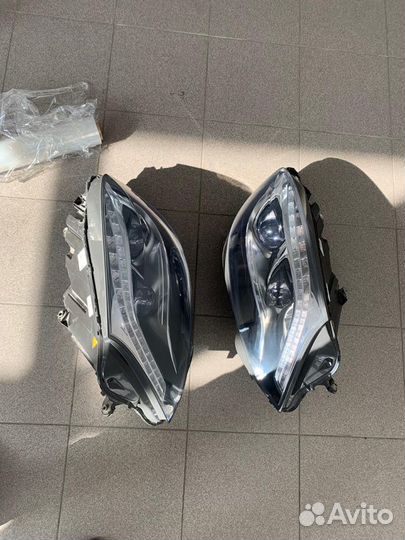 Фара передняя правая Mercedes w222