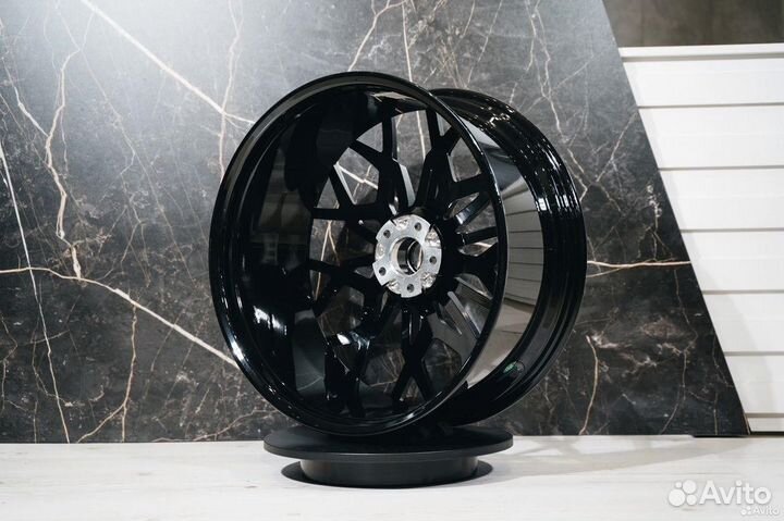 Кованные диски R22 Mercedes-Benz E-Class AMG