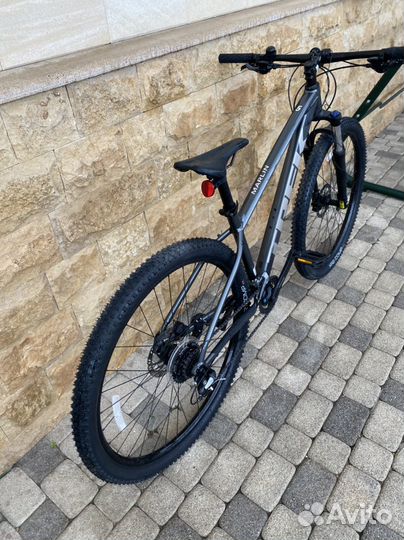 Велосипед Trek Marlin 5 29 2022