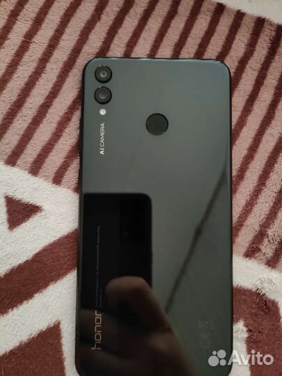 Телефон Honor 8x