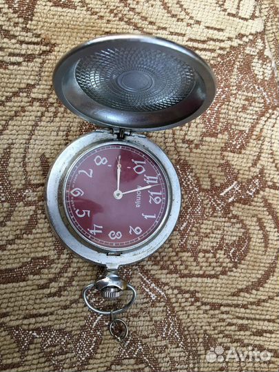 Часы карманные