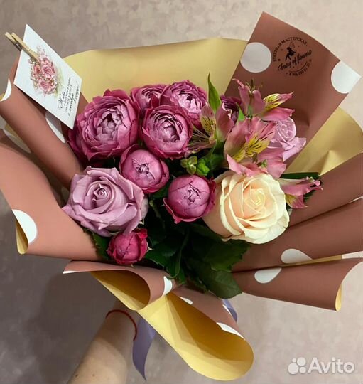 Живые цветы букеты