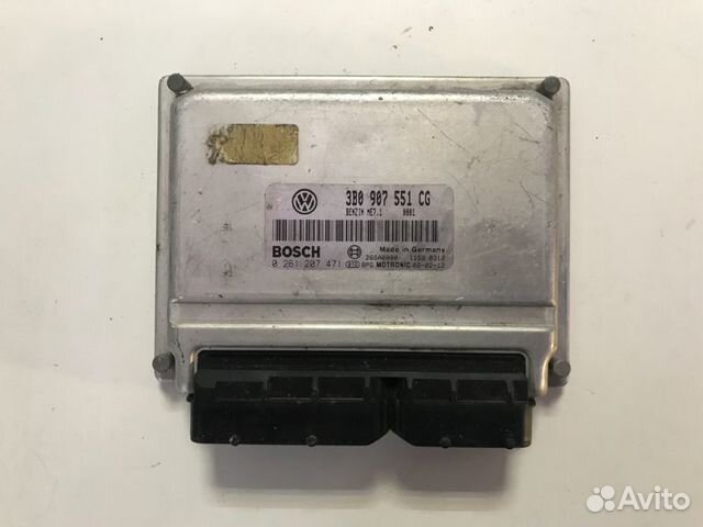 Электронный блок Volkswagen Passat