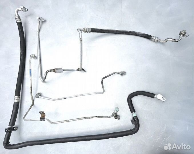 Хендай H-200 Трубки кондиционера