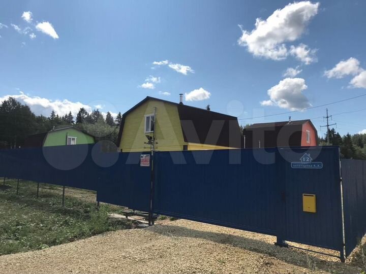 Коттедж 201 м² на участке 25,6 сот.