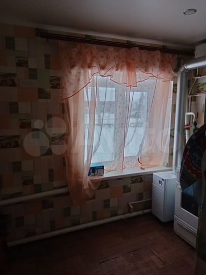 3-к. квартира, 53 м², 1/2 эт.