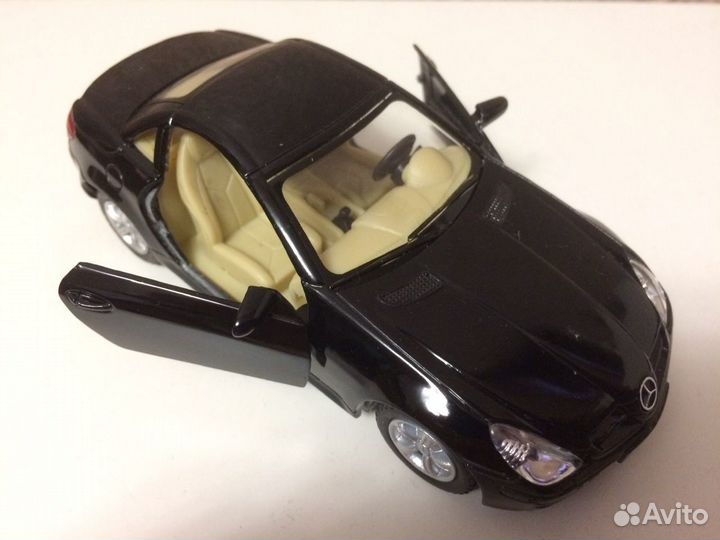 Модель машинок