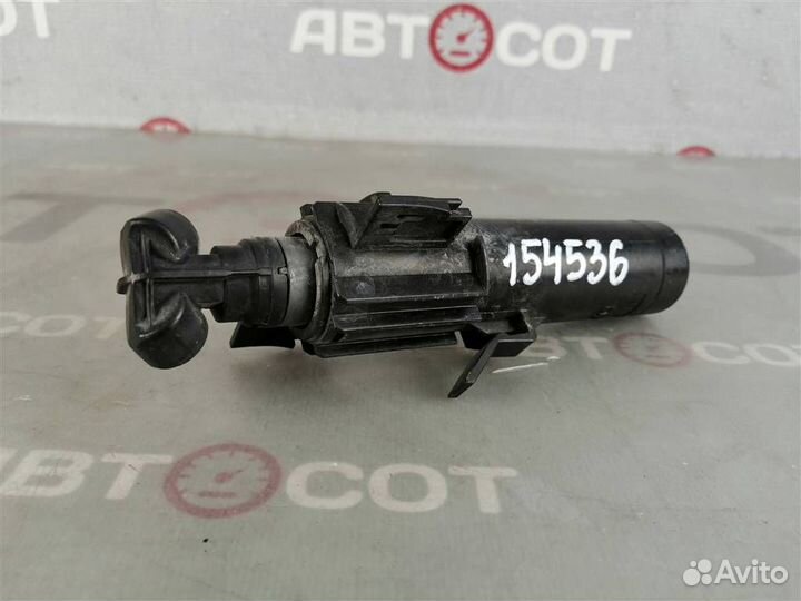 Форсунка омывателя фары левая Audi A4 (B8) 2009