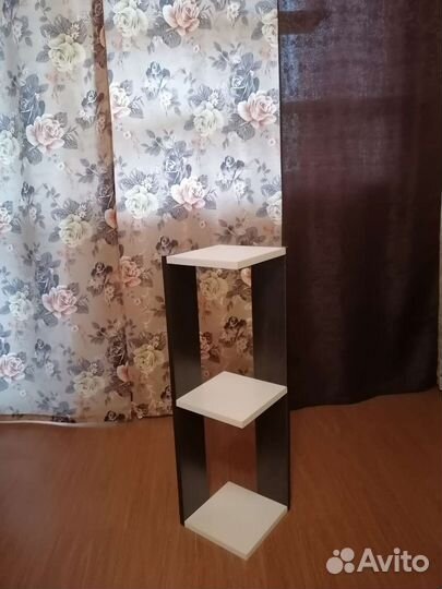 Полка настенная угловая