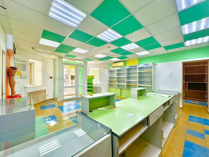 Первый этаж, отдельный вход, 72м2