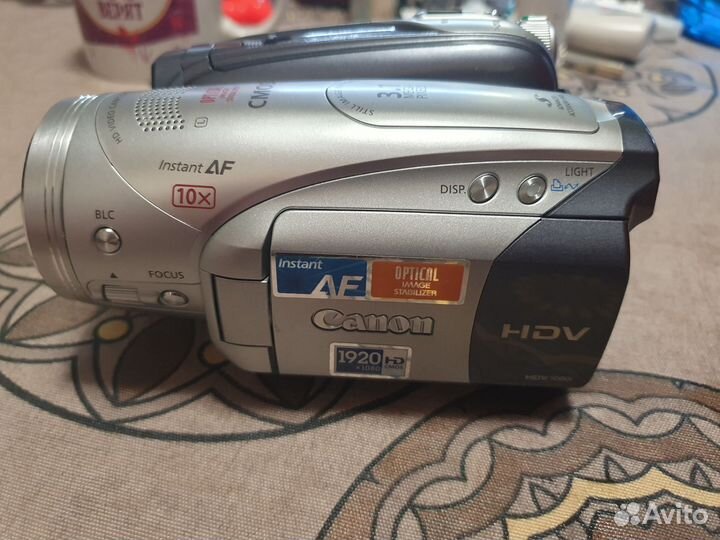 Видеокамера canon
