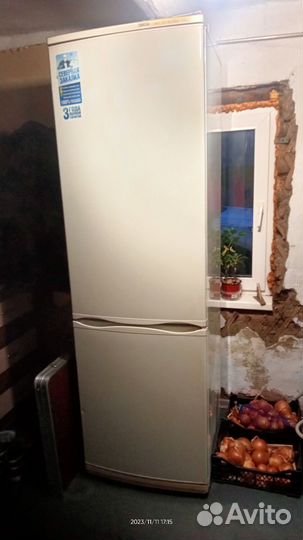 Холодильник бу