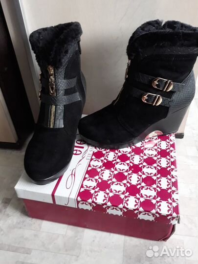 Обувь женская 39 размер