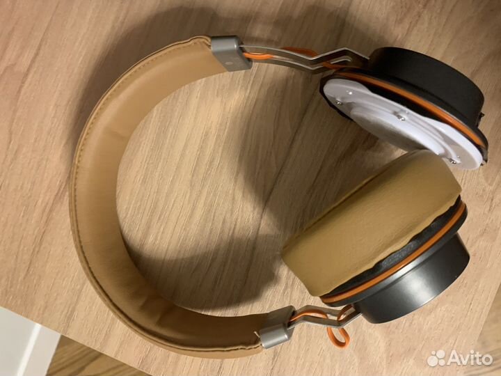 Наушники брак (требуют ремонт/на запчасти)