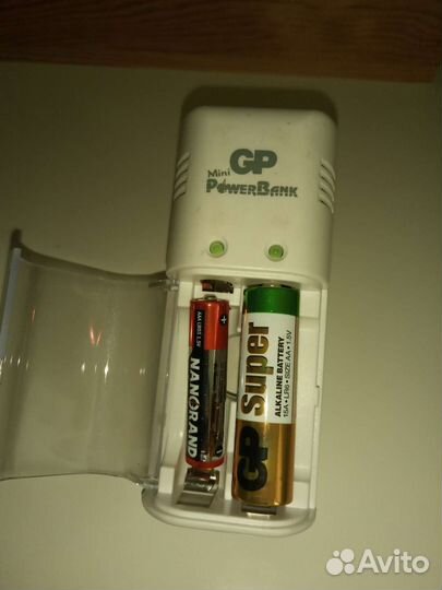 Зарядное устройство GP