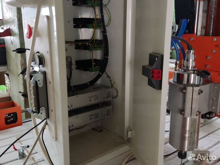 Фрезерный станок 60x90 с чпу бу