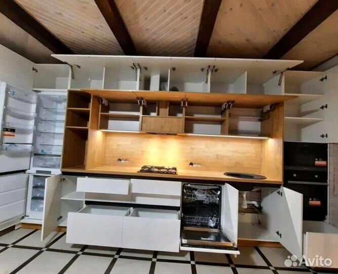 Кухня угловая