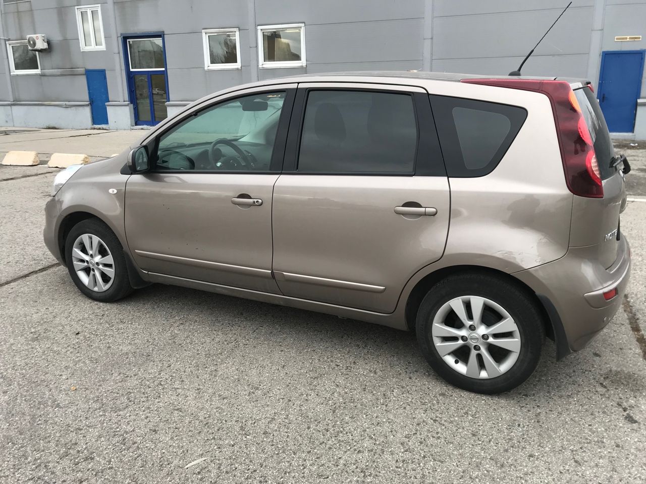 Nissan Note: фото владельца