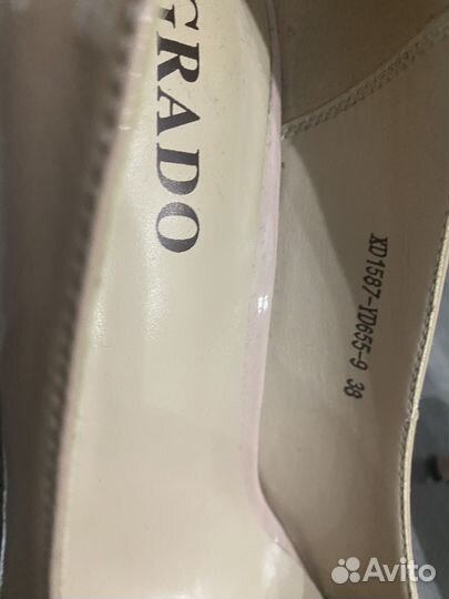 Лаковые туфли, 38 р