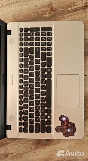 Мощный/Asus/Full HD/Core i3-6Gen/GeForce 920MX