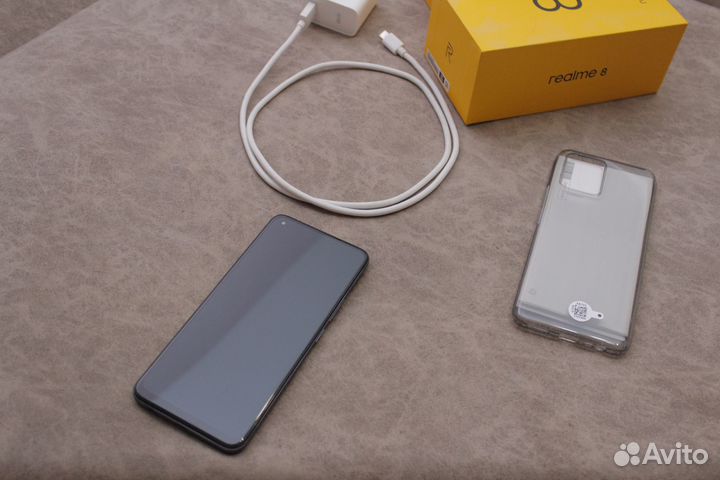 realme 8, 4/64 ГБ