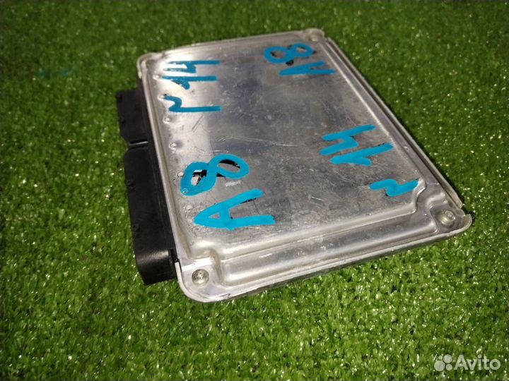 Блок управления двс Audi A8