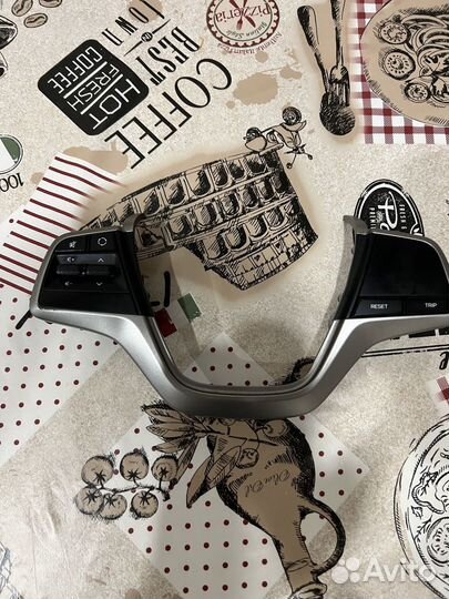 Блок кнопок в руль hyundai solaris 2