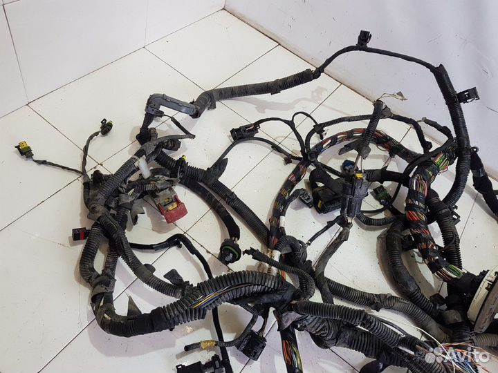 Электропроводка под капот (Jeep Renegade)
