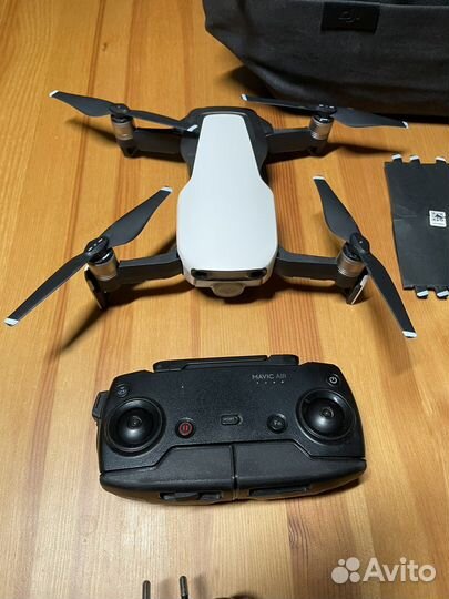 Dji mavic air fly more combo