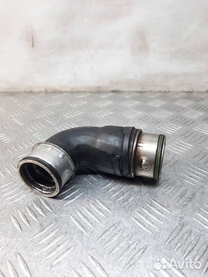 Патрубок интеркулера Volkswagen Touran 1.9 AVQ