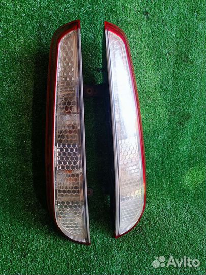 Задние фонари Форд Фокус 2 рестайлинг универсал