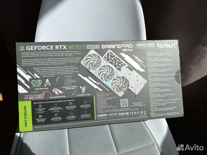 Белая видеокарта Palit Rtx4070Ti Super 16gb