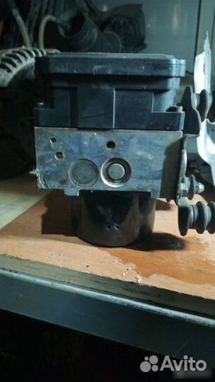 Audi Q7 блок ABS 4L0614517D