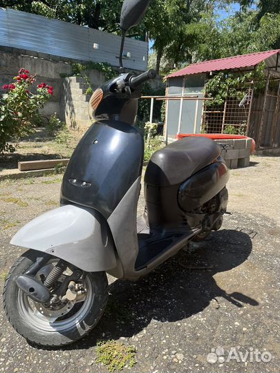 Скутер honda Tact AF 51