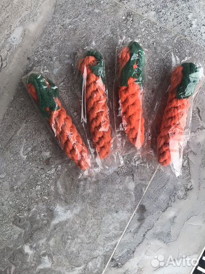 Игрушки для собак морковка