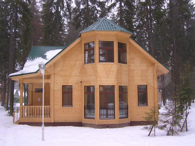 Дом с эркером крыша фото Дом 140 м² на участке 10 сот. на продажу в Смоленке Купить дом в Смоленке Авито