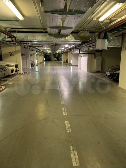 Машиноместо, 16 м²