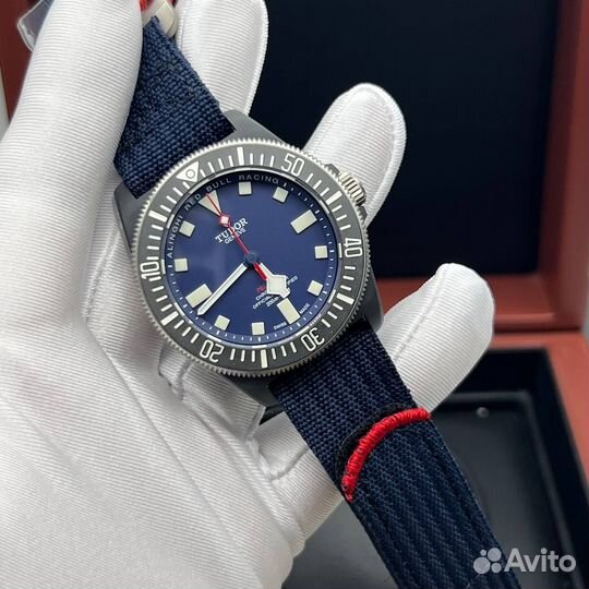 Часы Tudor Geneve Red bull