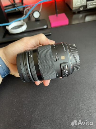 Объектив Sigma AF 18-200mm DC Macro Contemporary