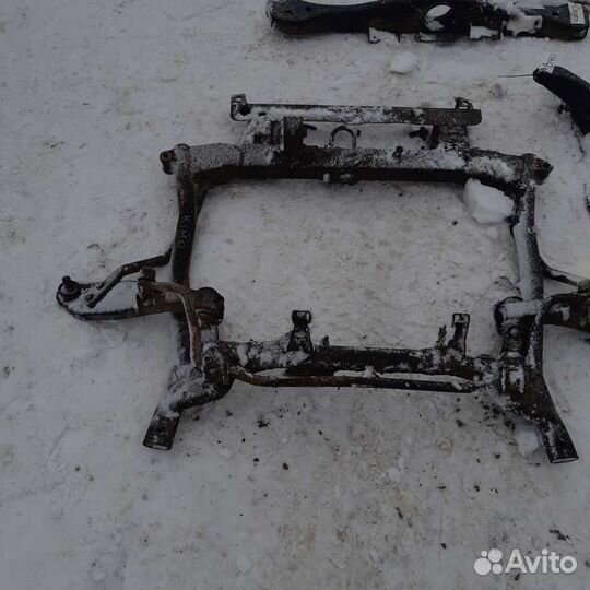 Подрамник передний chery Kimo