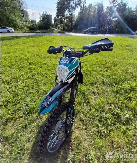 Мотоцикл Sharmax Motors Power Max 190