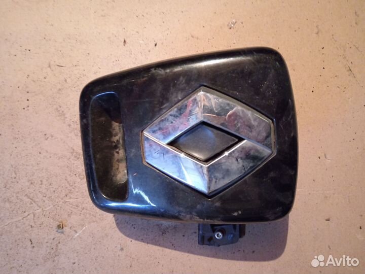 Замок кнопка багажника Renault Symbol