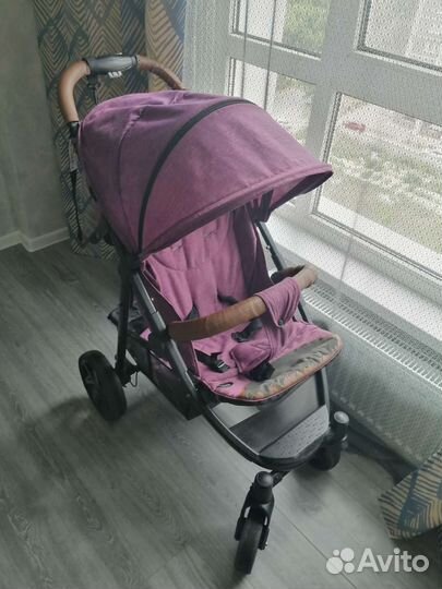 Прогулочная коляска nuovita