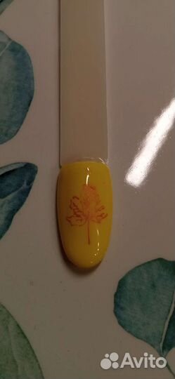 Маникюр с покрытием гель лак