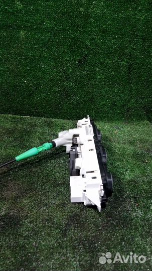 Блок управления климатической установкой Ford Focu