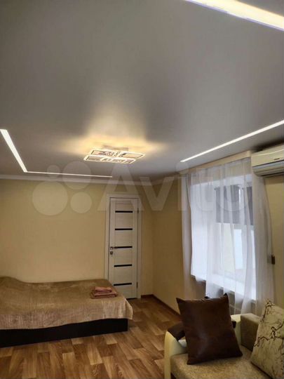 1-к. квартира, 35 м², 4/4 эт.